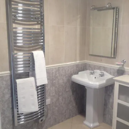 Prázdninový dům 5 Bedroom Town House Dungarvan (Waterford)